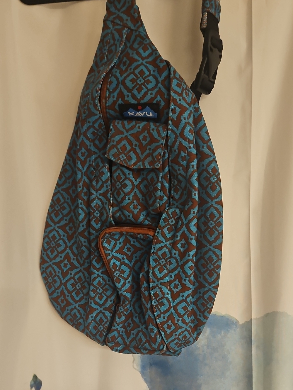 Kavu Teal & Brown Geometric Sling Bag